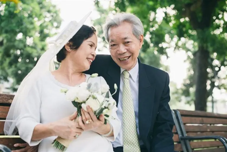 Đám cưới vàng là bao nhiêu năm? Đám cưới vàng là bao nhiêu năm?