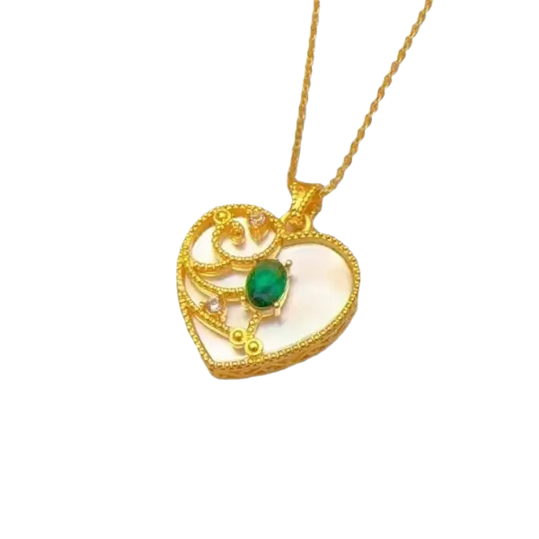 Mặt dây Vàng 18K Golden Heart đính đá xanh lá