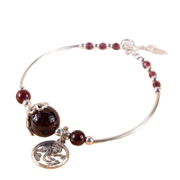 Vòng tay bạc đá Thạch Anh đen mix charm bạc phong thủy